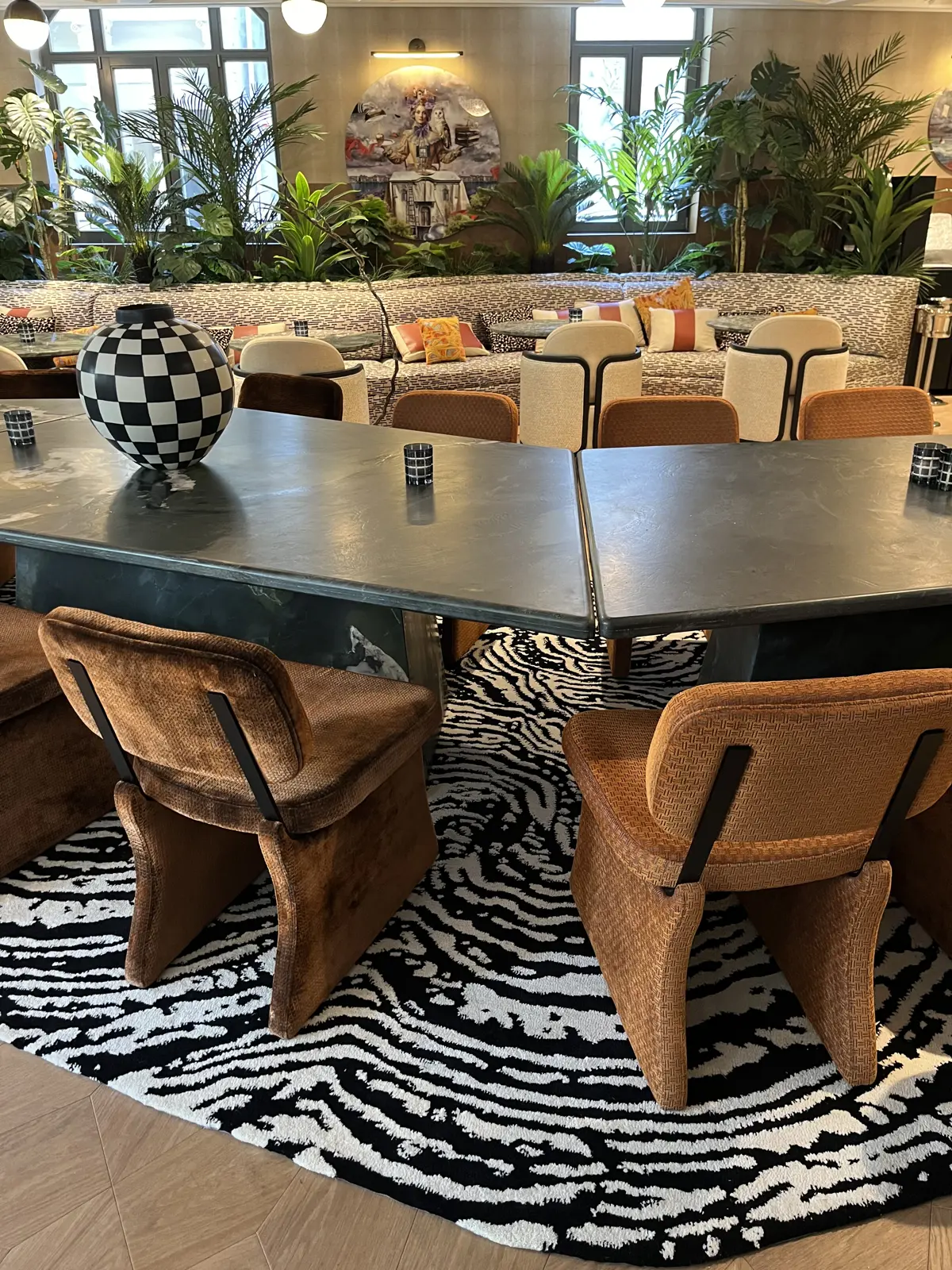 Pari Bistro